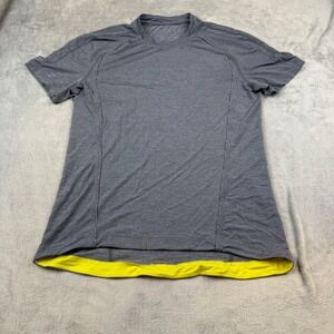 Lululemon Gray Activewear Short Sleeve Athletic T-Shirt Men's Training‎